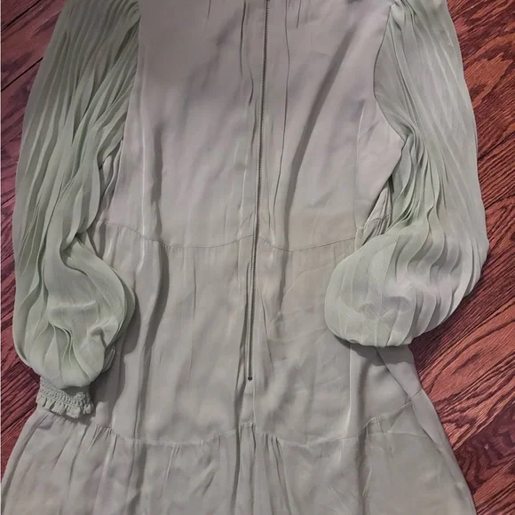 ALICE + OLIVIA Antoinette Pleated
Long Sleeve Dress Size Large - Picture 11 of 13